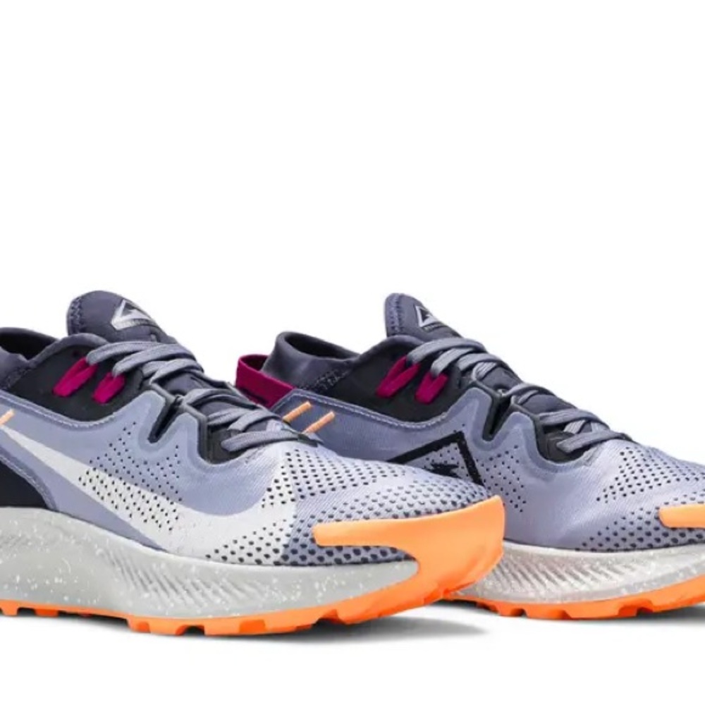 NEVER BEEN WORN. Nike Pegasus Trail 2 trail running shoes